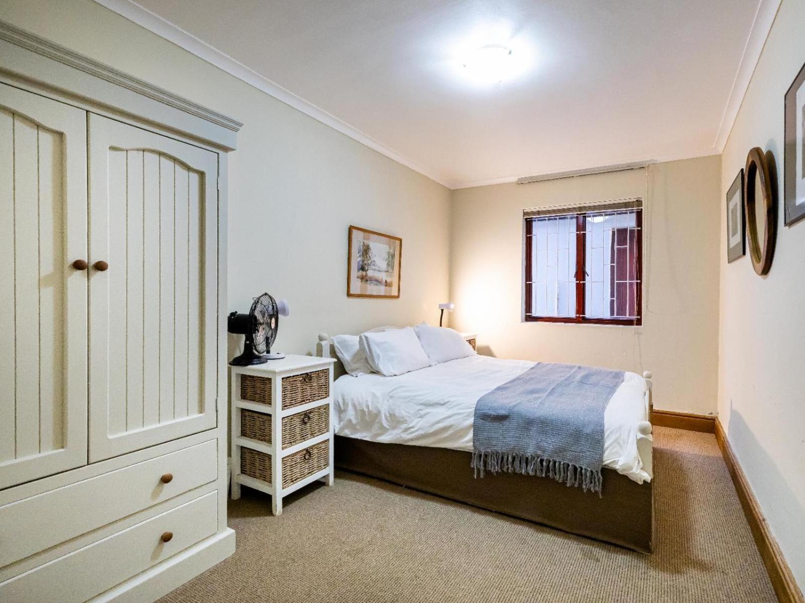 Belcharto Accommodation Στέλενμπος Δωμάτιο φωτογραφία